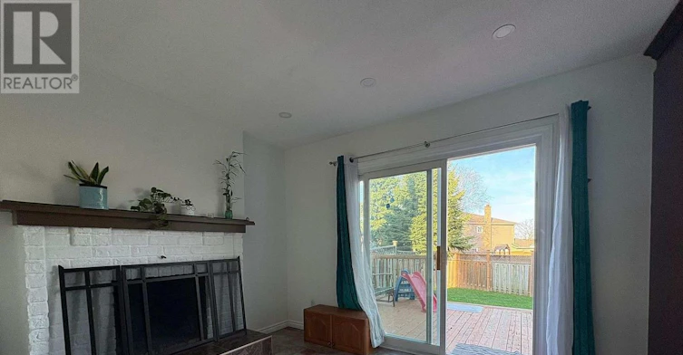 20 Hemingford Place, Whitby, ON, L1R 1G1 - 28