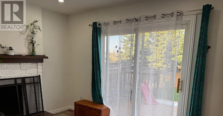 20 Hemingford Place, Whitby, ON, L1R 1G1 - 23