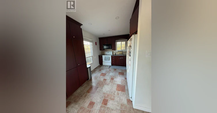20 Hemingford Place, Whitby, ON, L1R 1G1 - 25