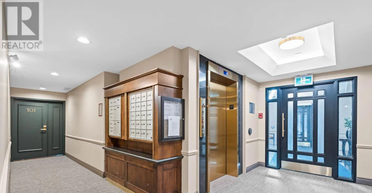 101-21 Durham Private, Ottawa, ON, K1M 2G1 - 10