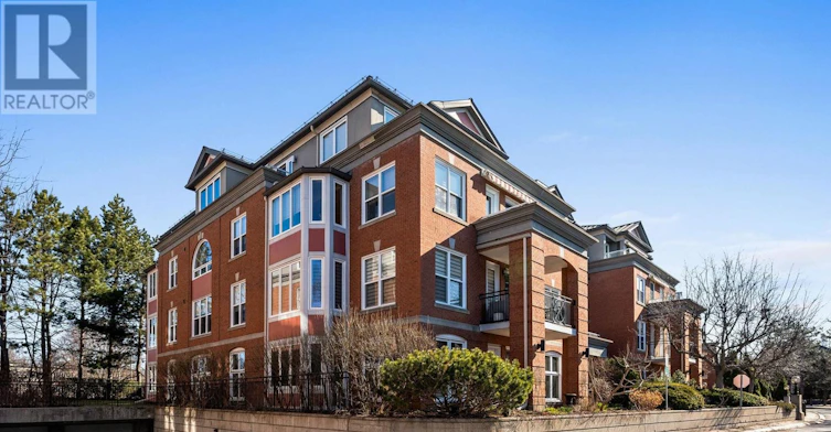 101-21 Durham Private, Ottawa, ON, K1M 2G1 - 2