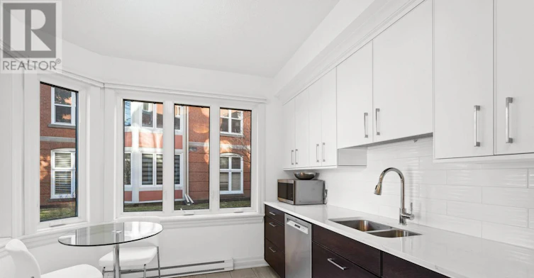 101-21 Durham Private, Ottawa, ON, K1M 2G1 - 24