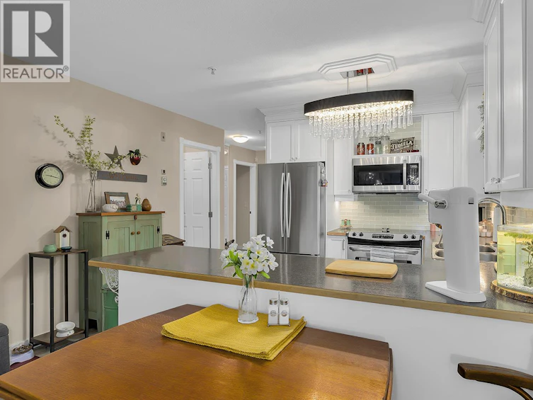 103-1965 Pandosy Street, Kelowna, BC, V1Y 1R9 - 7