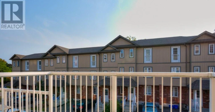 13B-55 Mooregate Crescent, Kitchener, ON, N2M 0A6 - 3