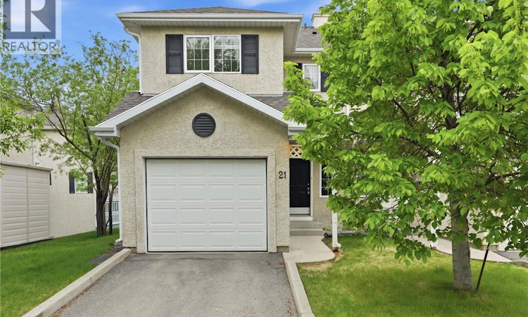 21-138 Banyan Crescent