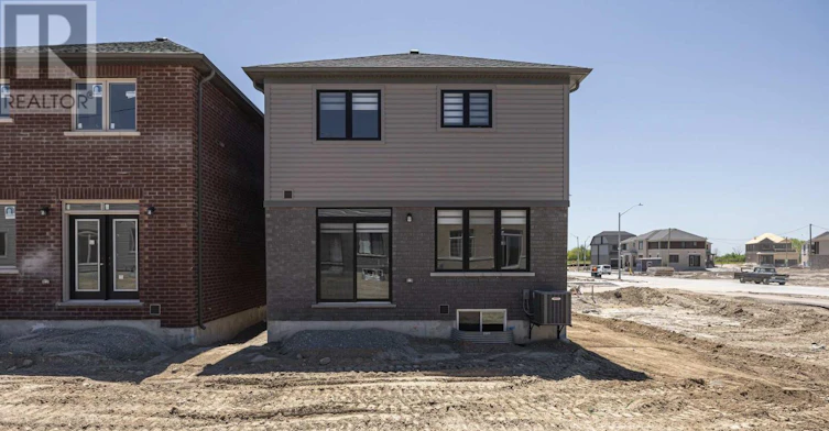 6 Rackham Lane, Clarington, ON, L1E 0M3 - 34
