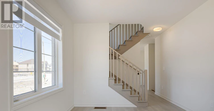 6 Rackham Lane, Clarington, ON, L1E 0M3 - 4