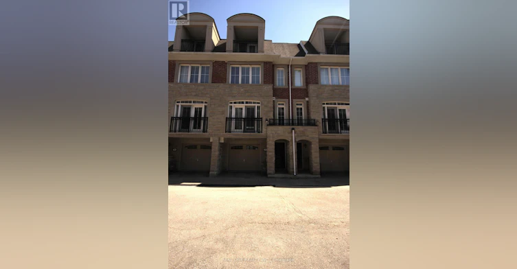 7 Slingsby Lane, Toronto, ON, M2N 0H7 - 2