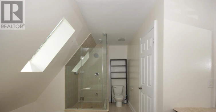 7 Slingsby Lane, Toronto, ON, M2N 0H7 - 24