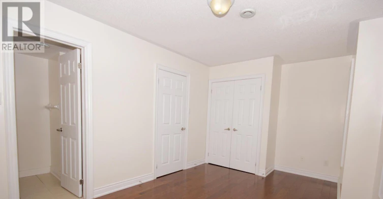 7 Slingsby Lane, Toronto, ON, M2N 0H7 - 16