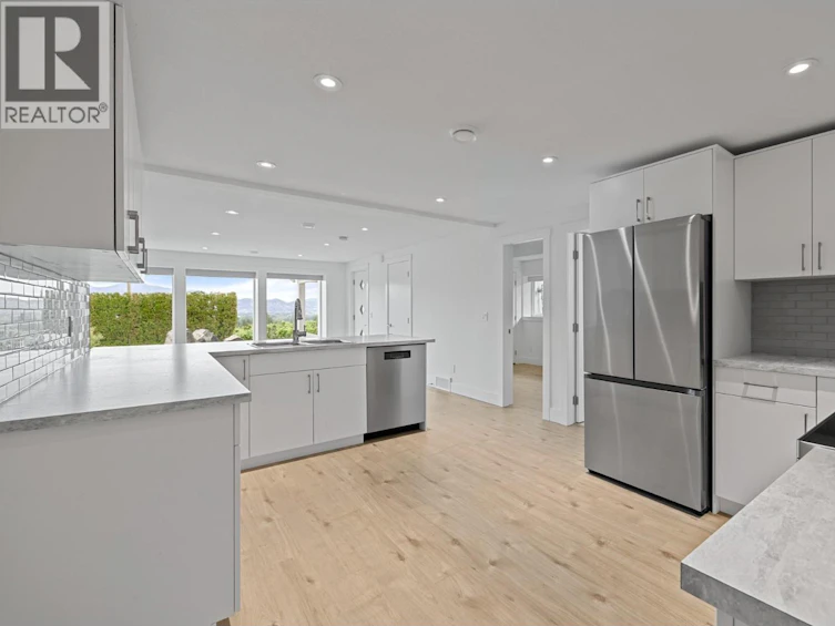 1315 Dehart Road, Kelowna, BC, V1W 4N3 - 54