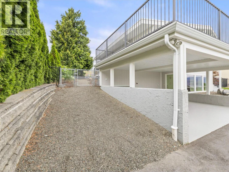 1315 Dehart Road, Kelowna, BC, V1W 4N3 - 74