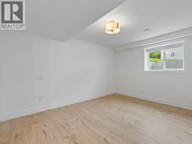 1315 Dehart Road, Kelowna, BC, V1W 4N3 - 58