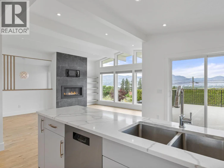 1315 Dehart Road, Kelowna, BC, V1W 4N3 - 19