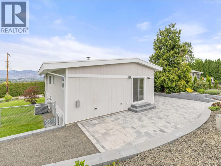 1315 Dehart Road, Kelowna, BC, V1W 4N3 - 71