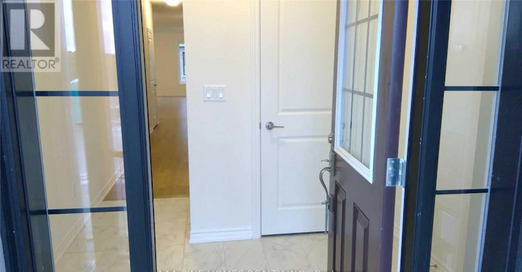 61 Laing Drive, Whitby, ON, L1P 0N6 - 2