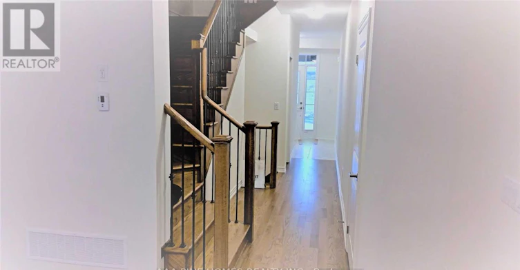 61 Laing Drive, Whitby, ON, L1P 0N6 - 4