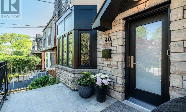 40 Courcelette Road