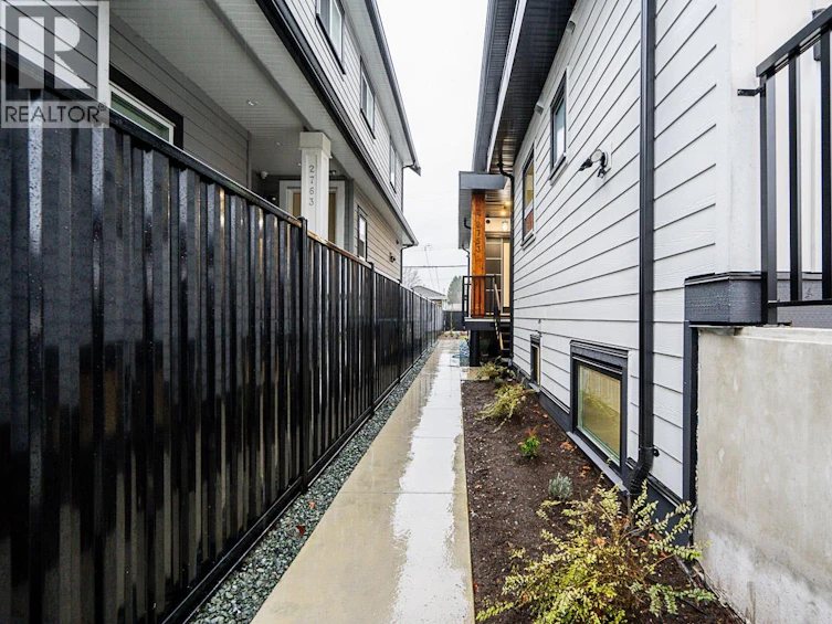 2-2753 Nanaimo Street, Vancouver, BC, V5N 5E9 - 2