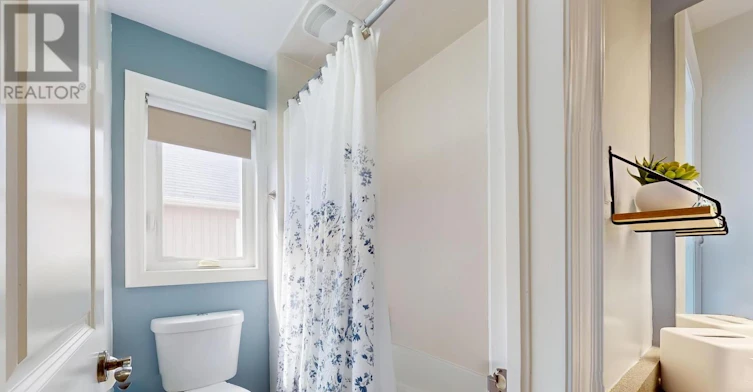 UPPER-1031 Lake Drive N, Georgina, ON, L4P 3E9 - 30