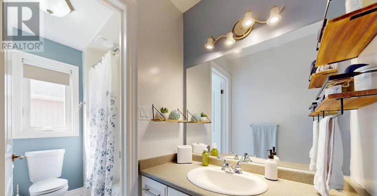 UPPER-1031 Lake Drive N, Georgina, ON, L4P 3E9 - 28