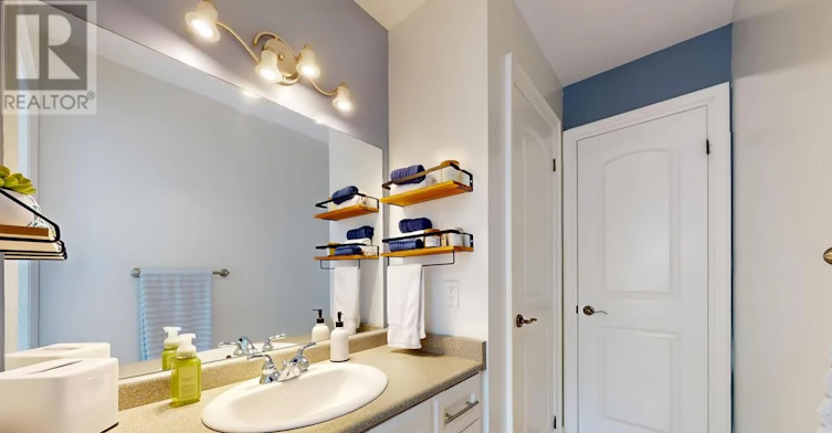 UPPER-1031 Lake Drive N, Georgina, ON, L4P 3E9 - 29