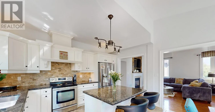 UPPER-1031 Lake Drive N, Georgina, ON, L4P 3E9 - 7