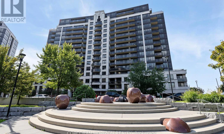 310-1070 Sheppard Avenue W
