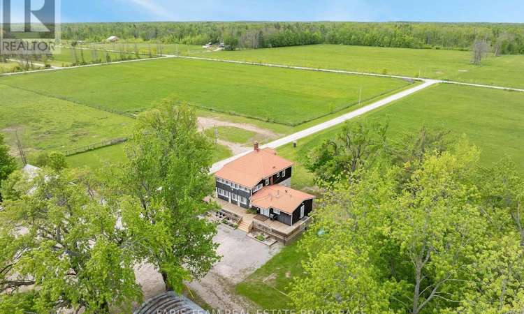 94 Avery Point Road