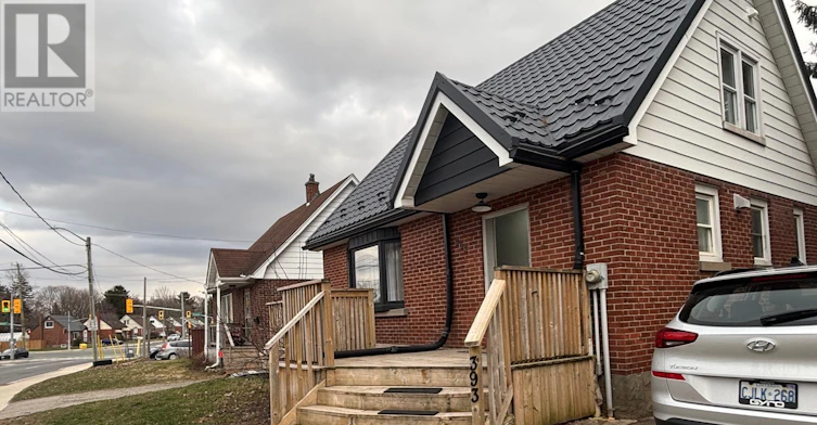 393 Weber Street E, Kitchener, ON, N2H 1G4