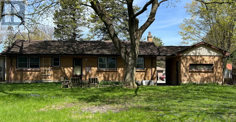 222 Trott Drive, London, ON, N6G 1B5 - 3