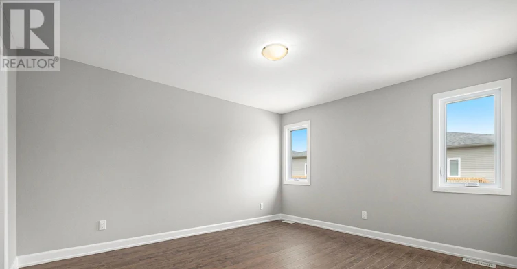 1220 Montblanc Crescent, Russell, ON, K0A 1W0 - 8