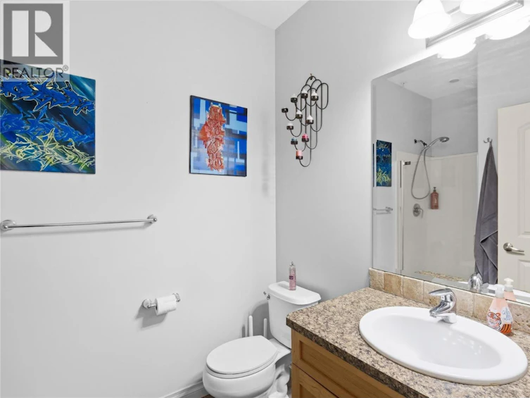 201-3311 Wilson Street, Penticton, BC, V2A 8J3 - 13