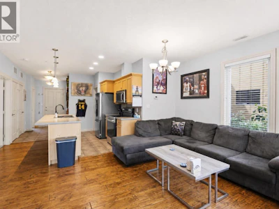 201-3311 Wilson Street - 3