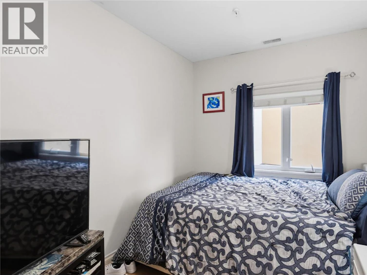 201-3311 Wilson Street, Penticton, BC, V2A 8J3 - 15