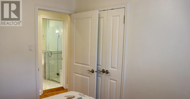 110 Gilroy Drive, Toronto, ON, M1P 2A1 - 10