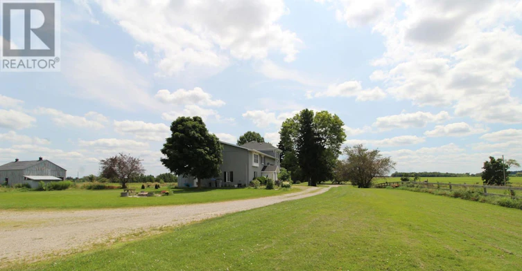 HOUSE-10748 Mcewen Drive, Komoka, ON, N0M 1P0 - 25