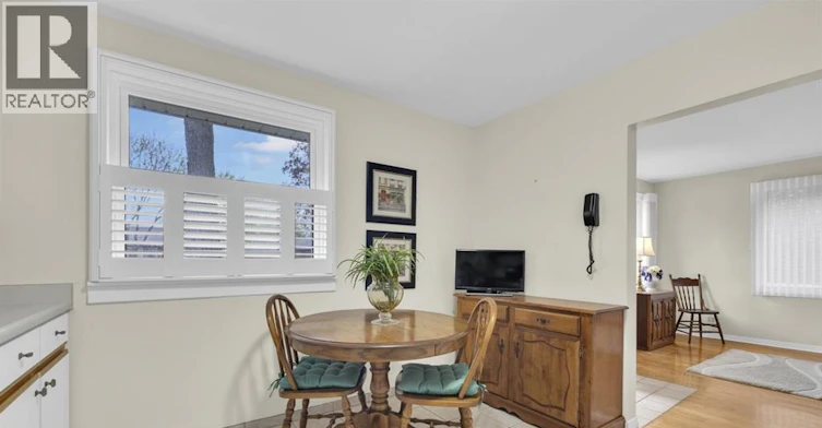 1028 Virginia, Windsor, ON, N8S 2Y7 - 5