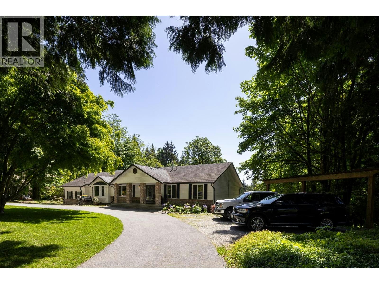 27454 110 Avenue, Maple Ridge, BC, V2W 1P5