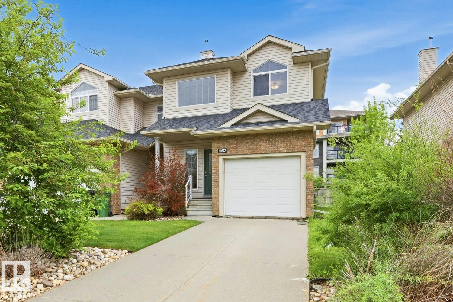 11612 11 Avenue SW, Edmonton, AB, T6W 1W8