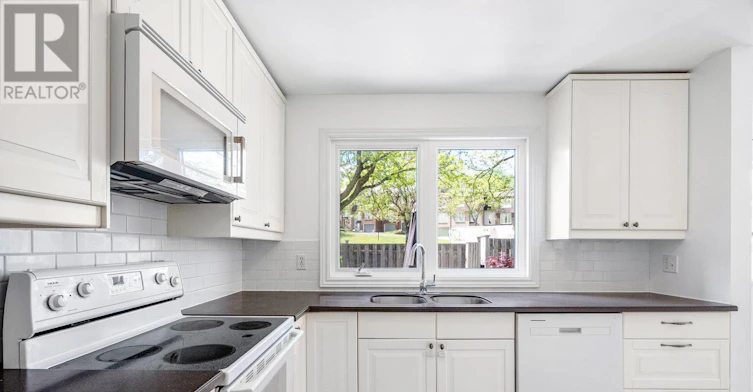 182 Owl Drive, Ottawa, ON, K1V 9P6 - 18