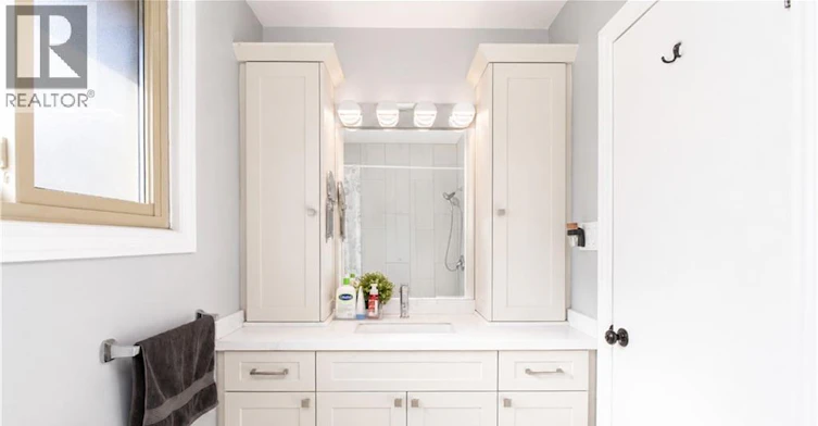 Upper-103 Mcanulty Boulevard, Hamilton, ON, L8H 3H3 - 16