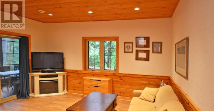 77 Amorak Trail, Whitestone, ON, P0A 1G0 - 8