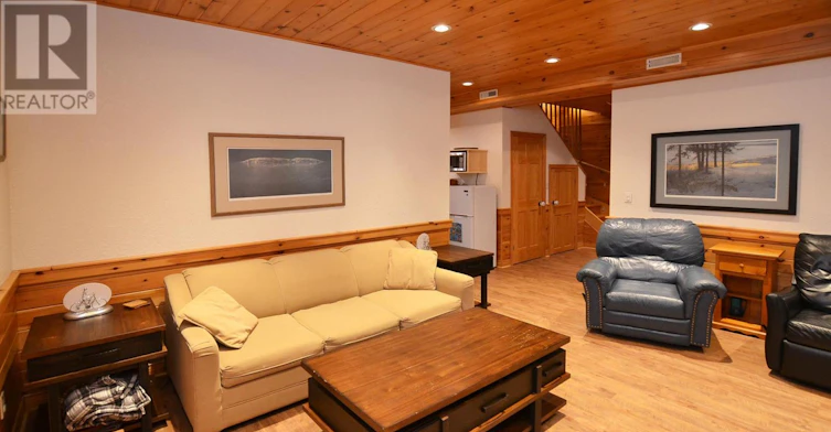 77 Amorak Trail, Whitestone, ON, P0A 1G0 - 11