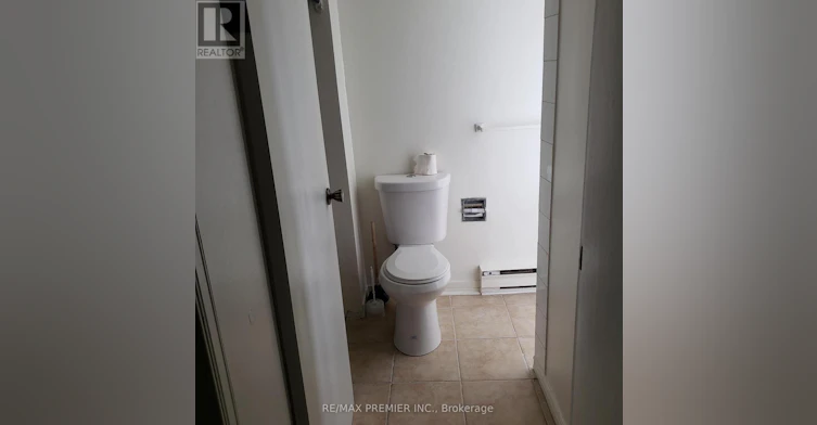 118 Bude Street, Toronto, ON, M6E 2E5 - 11