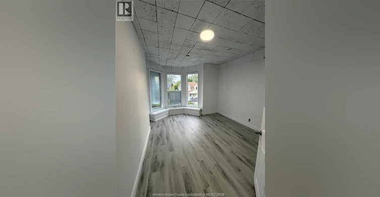 444 Mcewan, Windsor, ON, N9B 2E8 - 5