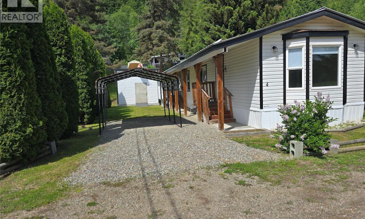 4-851 N Old Thompson Highway