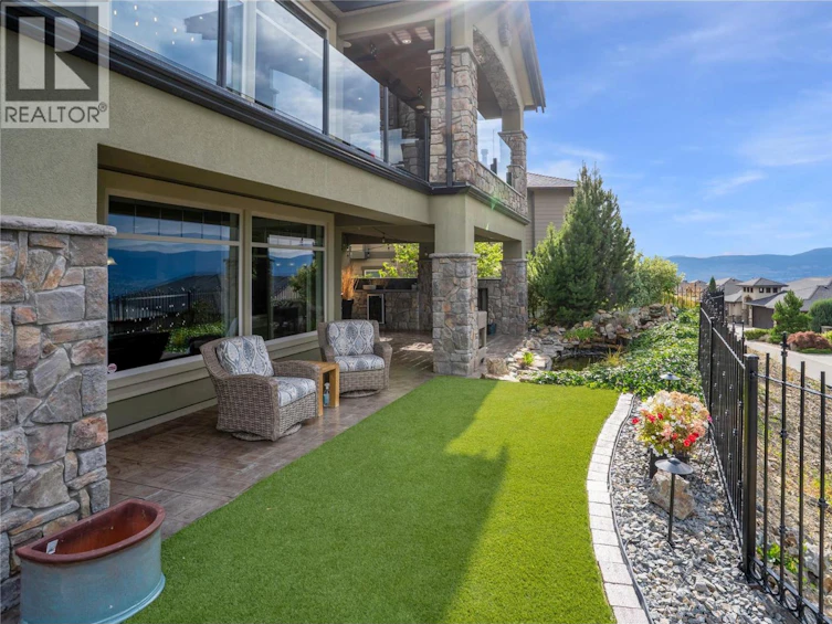 990 Hewetson Avenue, Kelowna, BC, V1W 5H8 - 30