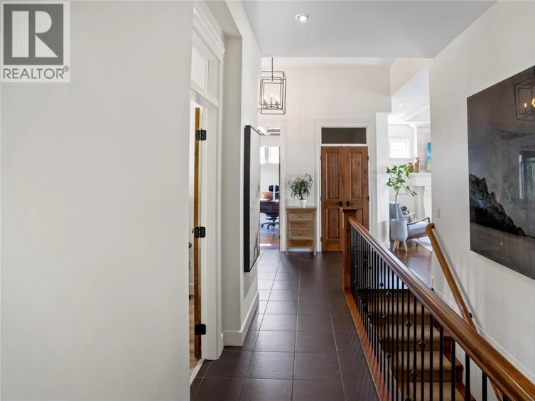 990 Hewetson Avenue, Kelowna, BC, V1W 5H8 - 23