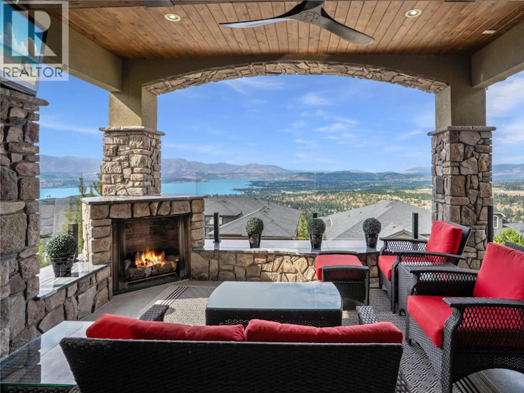 990 Hewetson Avenue, Kelowna, BC, V1W 5H8 - 34